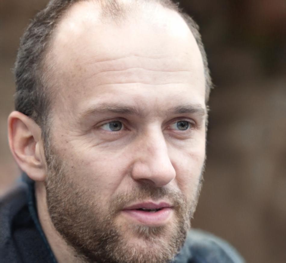 技術專家林志明的專業照片